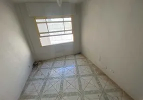 Foto 1 de Kitnet com 1 Quarto à venda, 29m² em Copacabana, Rio de Janeiro