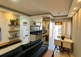 Foto 1 de Apartamento com 2 Quartos à venda, 54m² em Vila Marumby, Maringá