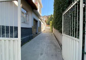 Foto 1 de Casa com 2 Quartos à venda, 160m² em Manoel Honório, Juiz de Fora