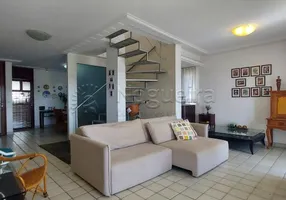 Foto 1 de Cobertura com 4 Quartos à venda, 216m² em Casa Amarela, Recife