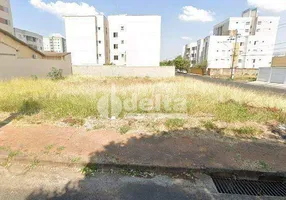 Foto 1 de Lote/Terreno à venda, 600m² em Jardim Finotti, Uberlândia