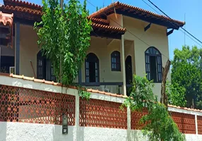 Foto 1 de Casa com 3 Quartos à venda, 450m² em Barreira Bacaxa, Saquarema