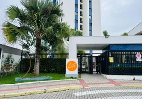 Foto 1 de Apartamento com 3 Quartos à venda, 73m² em Farolândia, Aracaju