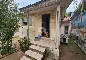 Foto 1 de Casa com 2 Quartos à venda, 100m² em Glória, Porto Alegre