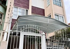 Foto 1 de Apartamento com 2 Quartos à venda, 41m² em Rio Branco, Porto Alegre