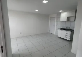 Foto 1 de Apartamento com 3 Quartos à venda, 72m² em Messejana, Fortaleza