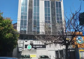 Foto 1 de Sala Comercial para alugar, 130m² em Independência, Porto Alegre