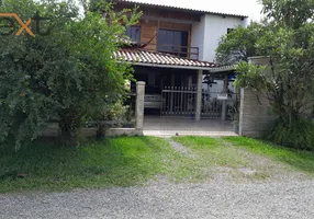 Foto 1 de Casa com 3 Quartos à venda, 210m² em Armação, Penha