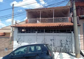 Foto 1 de Casa com 3 Quartos à venda, 102m² em Vila Natal, Mogi das Cruzes