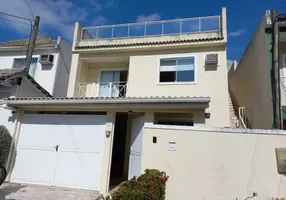 Foto 1 de Casa de Condomínio com 4 Quartos à venda, 197m² em Anil, Rio de Janeiro