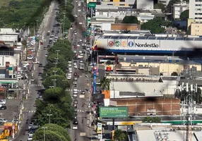 Foto 1 de Apartamento com 3 Quartos para venda ou aluguel, 98m² em Candelária, Natal