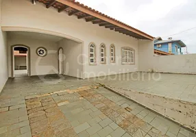Foto 1 de Casa com 3 Quartos à venda, 140m² em Jardim Star , Peruíbe