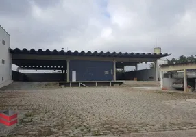 Foto 1 de Galpão/Depósito/Armazém para alugar, 700m² em Vila Caldas, Carapicuíba