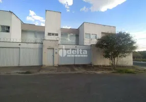 Foto 1 de Apartamento com 2 Quartos à venda, 60m² em Jardim Holanda, Uberlândia