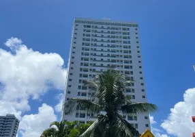 Foto 1 de Apartamento com 3 Quartos à venda, 67m² em Ilha do Retiro, Recife
