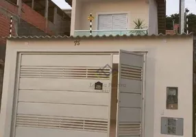 Foto 1 de Casa com 2 Quartos à venda, 80m² em Jardim Amazonas, Itaquaquecetuba