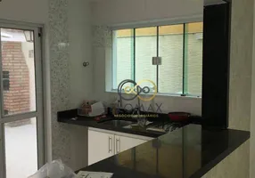 Foto 1 de Sobrado com 4 Quartos à venda, 200m² em Vila Aurora, São Paulo