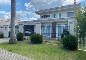 Foto 1 de Casa com 5 Quartos à venda, 490m² em Jardim das Américas, Curitiba