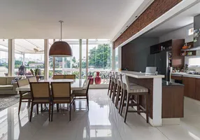 Foto 1 de Casa com 3 Quartos à venda, 300m² em Pacaembu, São Paulo