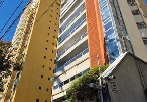 Foto 1 de Apartamento com 3 Quartos para venda ou aluguel, 200m² em Centro, Campinas