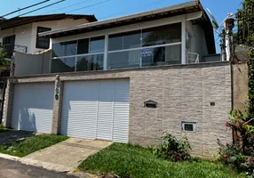 Foto 1 de Casa com 3 Quartos à venda, 250m² em Serra D água, Juiz de Fora