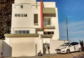 Foto 1 de Casa de Condomínio com 3 Quartos à venda, 300m² em Represa, Ribeirão Pires