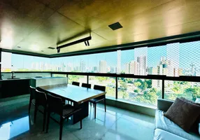 Foto 1 de Apartamento com 4 Quartos à venda, 254m² em Casa Forte, Recife