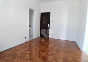 Foto 1 de Apartamento com 1 Quarto à venda, 50m² em Centro, Rio de Janeiro