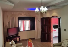 Foto 1 de Casa com 3 Quartos à venda, 360m² em Santa Mônica, Uberlândia