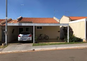 Foto 1 de Casa de Condomínio com 2 Quartos à venda, 52m² em Parque Maracanã, Goiânia