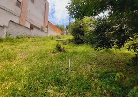 Foto 1 de Lote/Terreno à venda, 300m² em Iúcas, Teresópolis