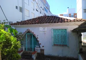 Foto 1 de Casa com 3 Quartos à venda, 791m² em Rio Branco, Porto Alegre