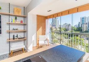 Foto 1 de Apartamento com 1 Quarto à venda, 56m² em Três Figueiras, Porto Alegre