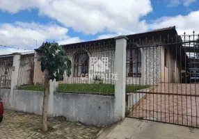 Foto 1 de Casa com 3 Quartos à venda, 110m² em Oficinas, Ponta Grossa