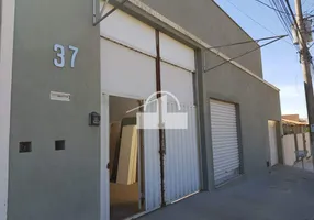 Foto 1 de Galpão/Depósito/Armazém à venda, 270m² em Iporanga, Sete Lagoas