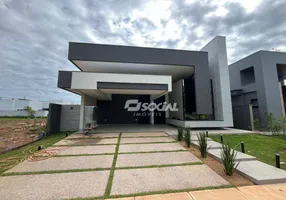 Foto 1 de Casa de Condomínio com 3 Quartos à venda, 245m² em Marcos Freire, Porto Velho