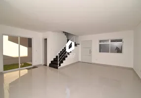 Foto 1 de Casa de Condomínio com 3 Quartos à venda, 120m² em Xaxim, Curitiba