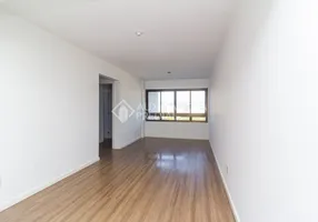 Foto 1 de Apartamento com 2 Quartos à venda, 62m² em Jardim do Salso, Porto Alegre