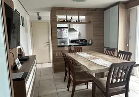 Foto 1 de Apartamento com 2 Quartos à venda, 68m² em Balneário, Florianópolis