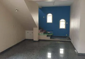 Foto 1 de Sobrado com 4 Quartos para venda ou aluguel, 200m² em Residencial Campos Maia, Pindamonhangaba