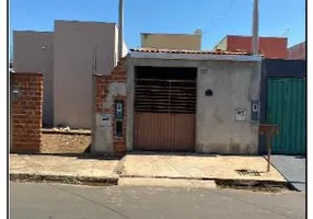 Foto 1 de Casa com 2 Quartos à venda, 56m² em Centro, Avanhandava