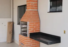 Foto 1 de Casa com 2 Quartos à venda, 204m² em Jardim Buriti Sereno, Aparecida de Goiânia