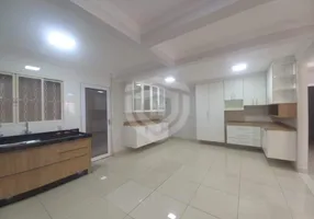 Foto 1 de Casa de Condomínio com 4 Quartos à venda, 160m² em Vila Altinópolis, Bauru