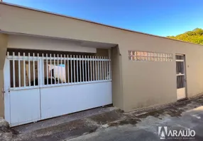 Foto 1 de Casa com 3 Quartos à venda, 67m² em Fazenda, Itajaí