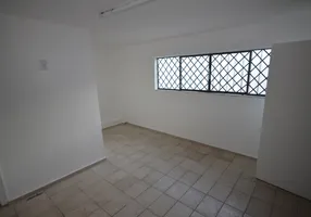Foto 1 de Kitnet com 1 Quarto para alugar, 50m² em São Luiz, Volta Redonda