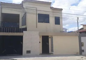 Foto 1 de Sobrado com 4 Quartos à venda, 330m² em Centro, Lagarto