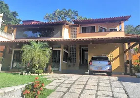 Foto 1 de Casa com 4 Quartos à venda, 180m² em Badu, Niterói