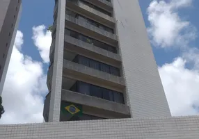 Foto 1 de Apartamento com 4 Quartos à venda, 220m² em Parnamirim, Recife