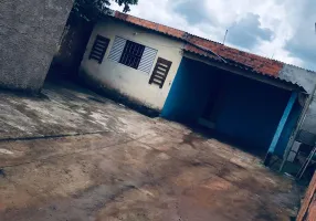 Foto 1 de Casa com 2 Quartos à venda, 200m² em Arapoanga, Brasília