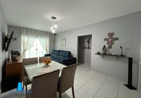 Foto 1 de Apartamento com 2 Quartos à venda, 75m² em , Araruama